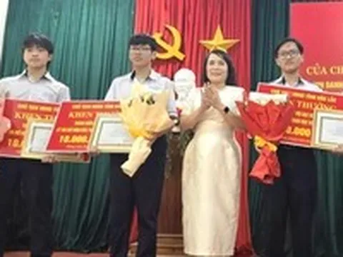 Đắk Lắk thưởng nóng đội học sinh vô địch Mô hình hóa toán học Việt Nam