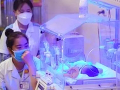 Bộ Y tế đề xuất khảo sát các yếu tố khiến 15 địa phương 'thừa bé trai, thiếu bé gái'