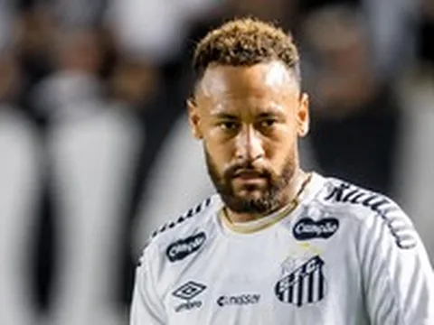 Neymar chửi bới, xúc phạm cầu thủ trẻ