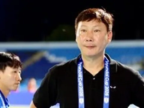 HLV Kim Sang Sik dùng đội hình gì đấu Singapore?