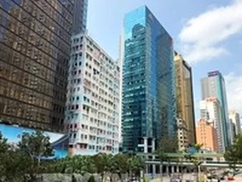 Doanh số bán nhà ở Hong Kong phục hồi, bất động sản thương mại vẫn lao đao