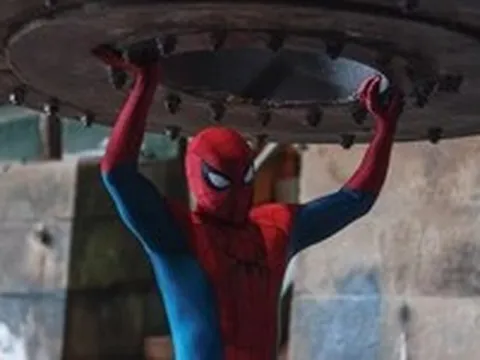 Khán giả chán siêu anh hùng, nhưng với Spider-Man thì không