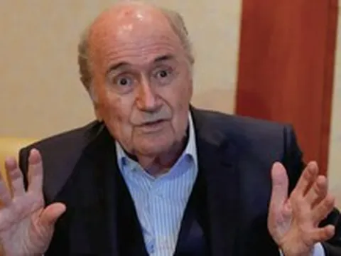 Cựu Chủ tịch FIFA Sepp Blatter chỉ trích Infantino