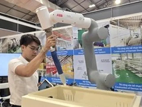 Đến EMA Vietnam 2026 xem robot nhả sơn, giải bài toán năng suất và xanh hóa sản phẩm