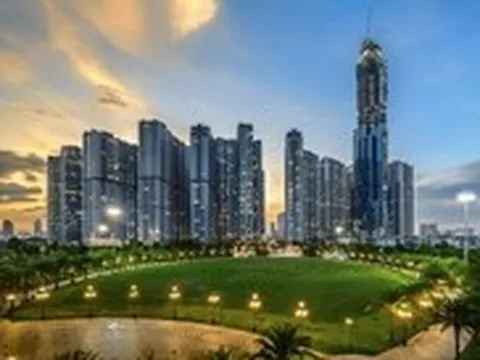Đọc nhanh 31-7: Giá vàng tăng mạnh; xuất hiện thêm doanh nghiệp Việt tài sản trên 1 triệu tỉ đồng