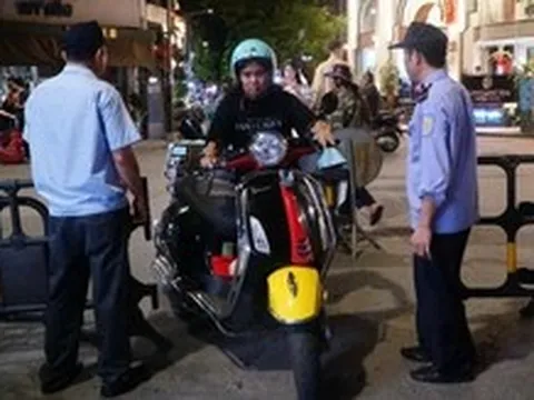 Một tháng thí điểm vùng phát thải thấp ở Hà Nội: Người dân dần quen không đi xe