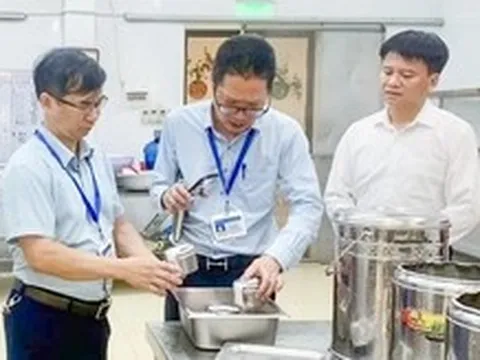 Phạt đến 2 tỉ đồng khi vi phạm an toàn thực phẩm: 'Phạt cao, nhưng phải phạt được'