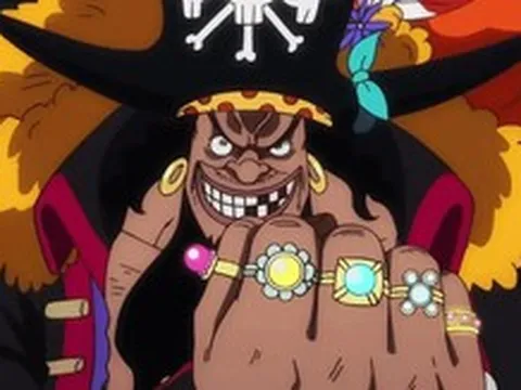 Vì sao Râu Đen là người duy nhất dùng được hai trái ác quỷ trong One Piece?