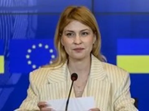 Vừa về nước, cựu đại sứ Ukraine tại Mỹ đã bị cơ quan chống tham nhũng cáo buộc 'làm giàu bất chính'