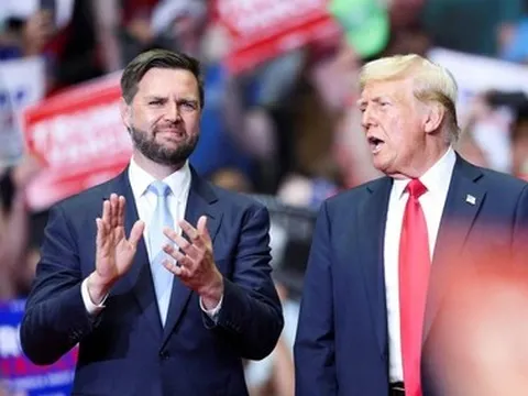 Ông Trump chọn ai kế thừa di sản chính trị của mình?