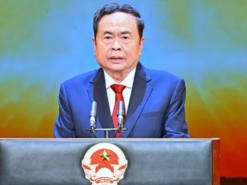 Chủ tịch Quốc hội: Cảnh sát kinh tế cần đi đầu trong điều tra số, truy vết dòng tiền