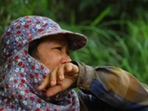 4 người bị sóng đánh rơi xuống biển Đà Nẵng: Bữa cơm đợi chờ và cuộc gọi không lời đáp