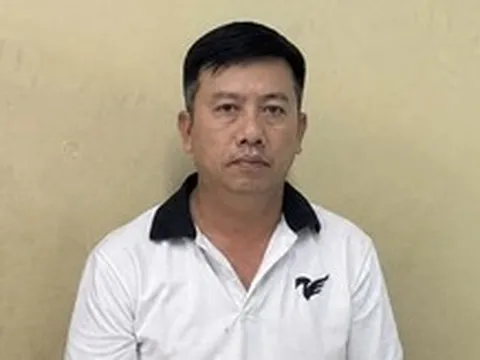 Bắt cựu trưởng ban quản lý chung cư 1050 lừa bán căn hộ tái định cư, chiếm đoạt 2,1 tỉ