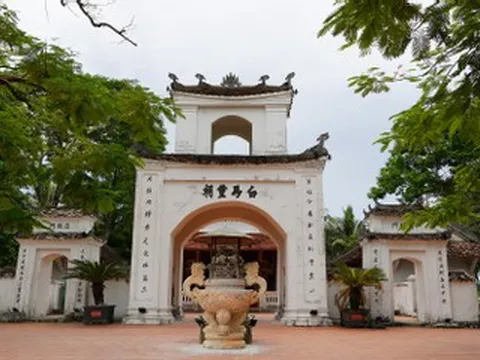 Ngôi đền linh thiêng bậc nhất xứ Nghệ lưu giữ hơn 100 đạo sắc phong