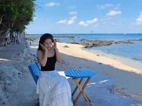 Gia đình Hà Nội 5 lần ghé điểm đến không ô tô ở miền Trung, ăn hải sản 'thả ga'
