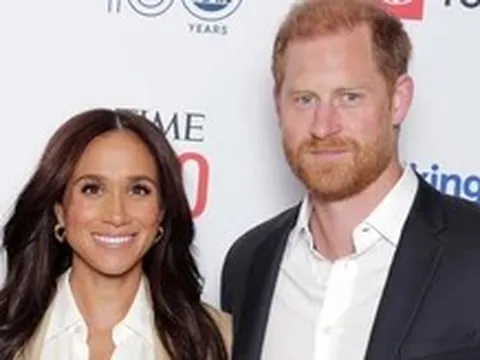 Vợ chồng Meghan Markle thất bại khi chinh phục Hollywood