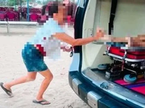 Thiếu niên bị đuối nước đang cấp cứu, trên Facebook đã đăng 'không qua khỏi’