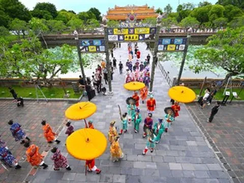 Huế miễn vé tham quan di tích cho du khách Việt, loạt sự kiện hấp dẫn dịp lễ