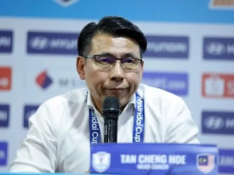 HLV Tan Cheng Hoe: 'Chúng tôi vẫn còn 90 phút ở Hà Nội để hy vọng'