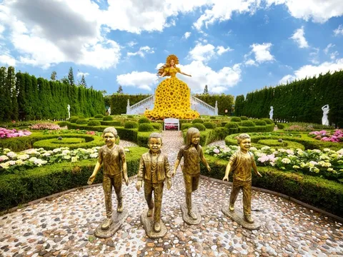Vì sao Ba Na Hills là điểm phải đến khi ghé Đà Nẵng dịp 2/9?
