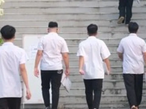 Điểm thi lần 2 tại chuyên Tuyên Quang: Môn toán từ cao nhất cả nước xuống 6,24