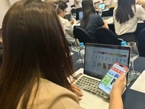 Mua bán hàng online: Tiện lợi nhưng chớ để 'tiền mất tật mang'
