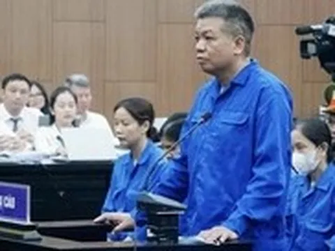 Vụ hối lộ 30 tỉ: Cựu cục trưởng nói không vòi tiền, doanh nghiệp hiểu lầm nên vẫn đưa tiền tỉ