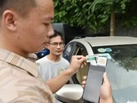VETC nói gì về chuyện thu phí 6.600 đồng/tháng?