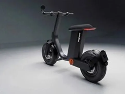 Xe máy điện không lo tìm chỗ đỗ, tiện như xe gấp, dài hơn nửa Honda SH