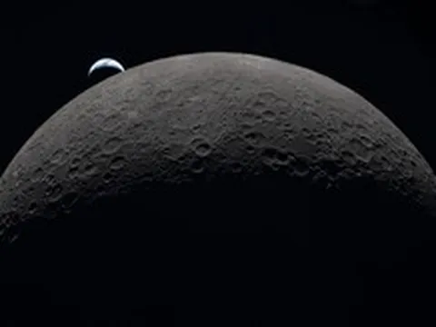NASA phát hiện nấm, vi khuẩn Trái đất có thể tồn tại trên Mặt trăng