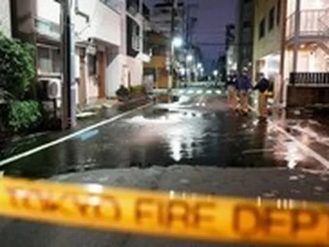 Động đất 5,8 độ rung chuyển Tokyo, ít nhất 37 người bị thương