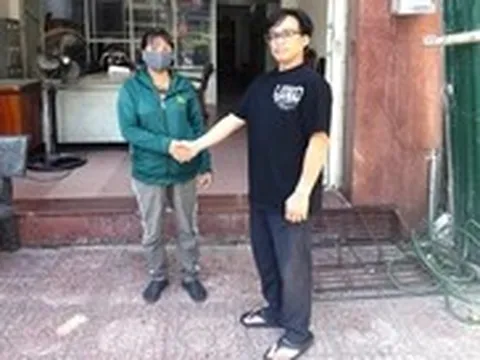 Vụ người phụ nữ quỳ giữa đường van xin sau va chạm giao thông: Hai bên thương lượng, hòa giải