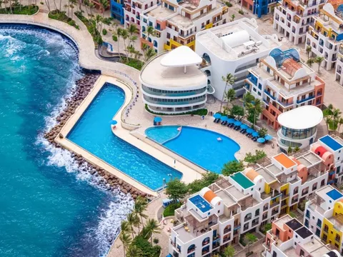 Santo Beach Club Hòn Thơm ghi điểm với tầm nhìn hướng biển 'triệu USD'