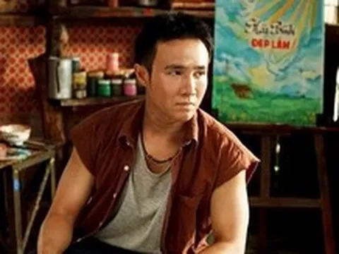 'Nghỉ hè sợ nghỉ hưu' độc chiếm phòng vé giữa lúc bom tấn Hollywood hạ nhiệt