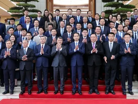 Thủ tướng gặp doanh nghiệp Trung Quốc: Chuyển từ đầu tư 'nhiều hơn' sang 'chất lượng hơn'