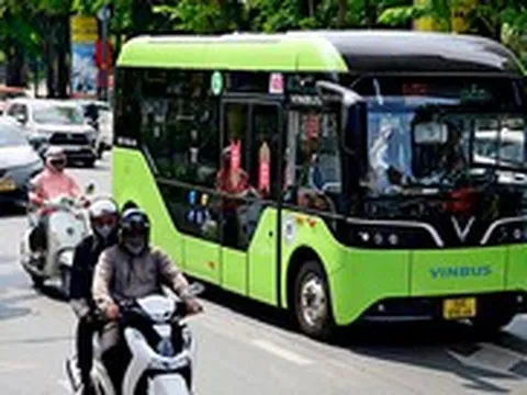 Lễ 2-9 tại TP.HCM: 19.245 chuyến xe buýt, 1.320 chuyến metro miễn phí mỗi ngày