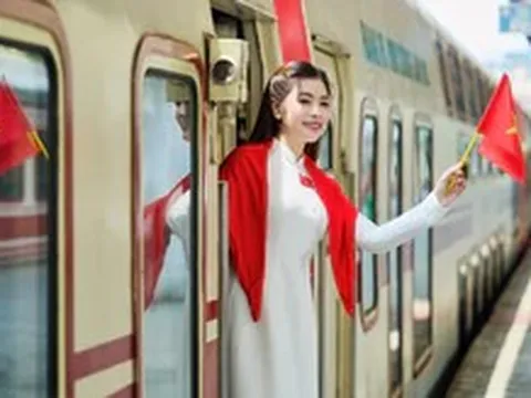 Nghỉ lễ Quốc khánh, lên ‘Chuyến tàu độc lập’ cảm nhận không khí mùa thu lịch sử