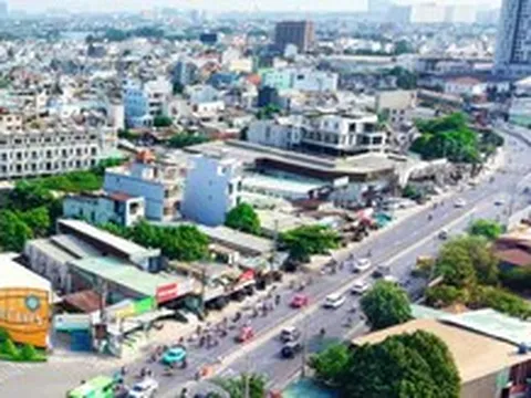 Bất động sản cửa ngõ TP.HCM 'sục sôi' theo nhịp khởi công hạ tầng
