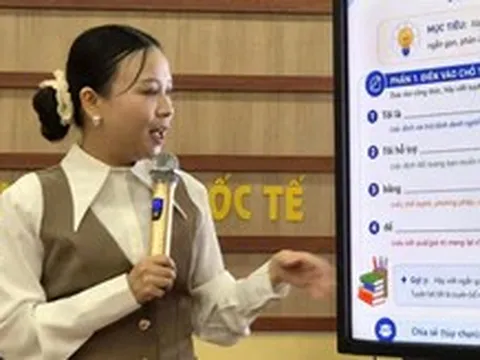 Một câu nhắn, một bài đăng mạng và những tổn thương thầy cô không ngờ tới