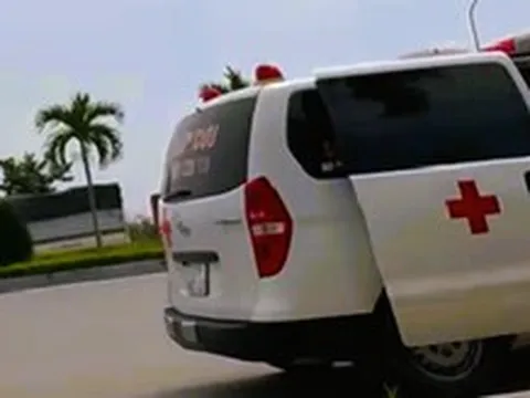 Vụ đưa bệnh nhân về nhà 16km trả 9 triệu đồng: cả xe và người chăm sóc bệnh nhân đều không phải nhân viên Bệnh viện