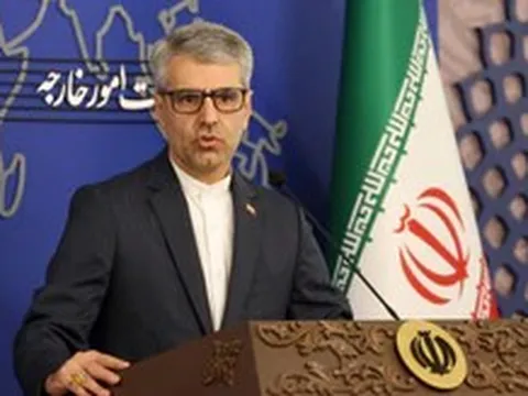 Iran cảnh báo Hàn Quốc không can dự tại eo biển Hormuz