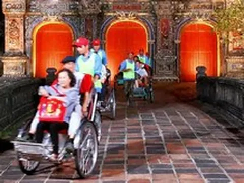 'Ăn, cầu nguyện và yêu' ở Huế