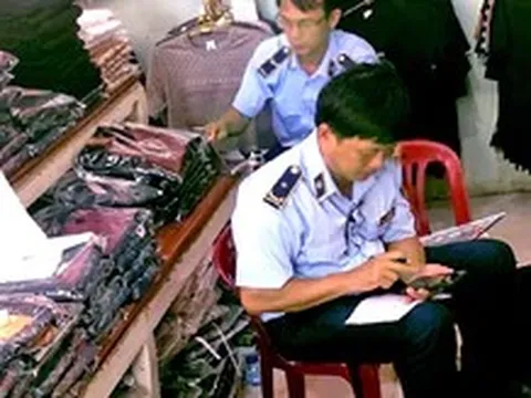 Người mua có quyền đòi lại tiền khi phát hiện hàng giả hay không?