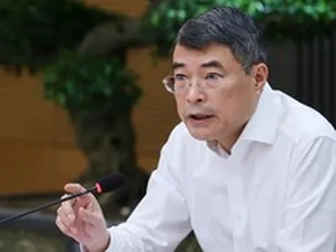 Thủ tướng: Quản chặt giá thành từ gốc với thuốc, thiết bị y tế, kiên quyết loại bỏ chi phí trung gian