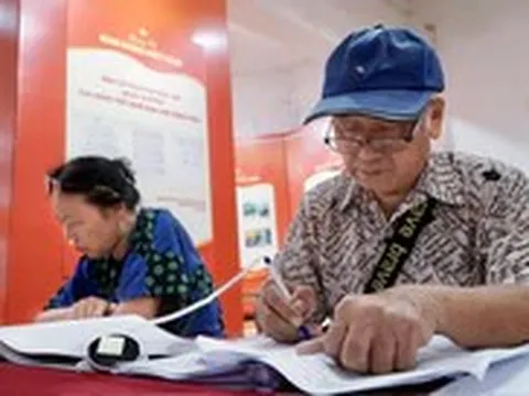 Người Hà Nội nói về phương án điều chỉnh quy hoạch hồ Gươm và biểu tượng Khải hoàn môn
