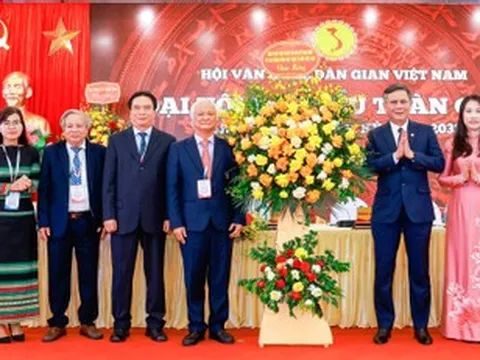 GS.TS Lê Hồng Lý tái đắc cử Chủ tịch Hội Văn nghệ dân gian Việt Nam