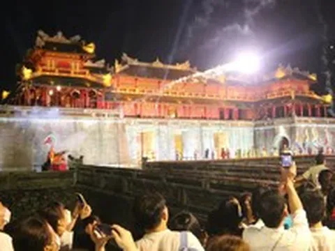 Huế tính phương án làm thêm phố đêm Đông Ba - Bạch Đằng