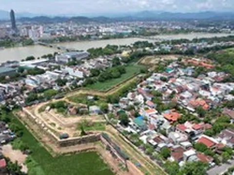 Chủ tịch TP Huế: Phải bảo đảm quyền lợi của dân khi giải phóng mặt bằng di tích Kinh thành Huế