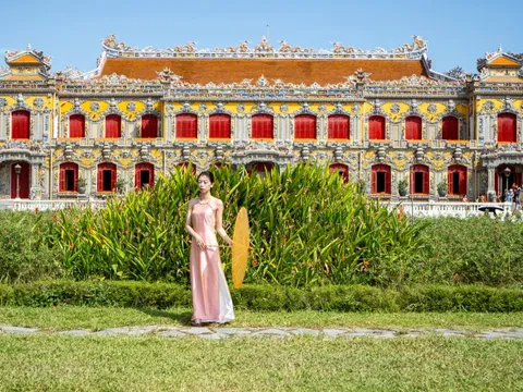 Huế muốn 'lột xác'