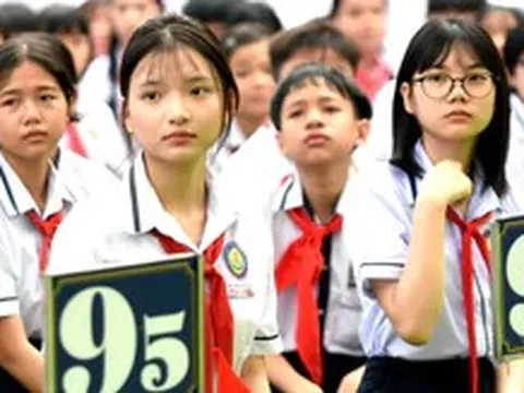 Đồng Nai cấm 'mượn danh' ban đại diện thu quỹ lớp, lập đoàn kiểm tra các khoản thu